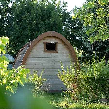 Camping Onlycamp La Potiniere Ecueille Exterior photo