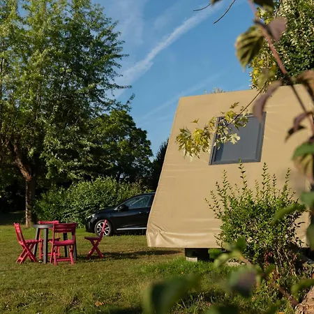 Camping Onlycamp La Potiniere Ecueille Exterior photo